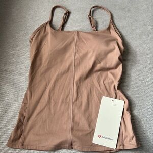 Lululemon Straight Strap Tight-Fit Shelf Tank